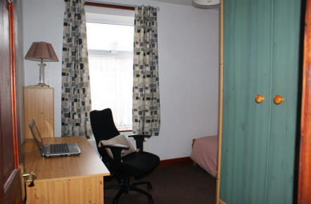 University Student Accommodation 2 bed flat in Lancaster Back bedroom1